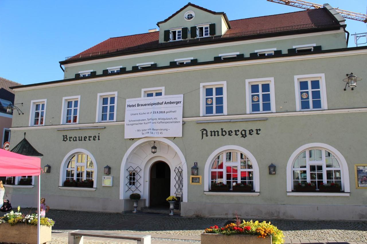 Hotel Brauereigasthof Amberger Kosching Buitenkant foto